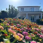 San Leone Con Giardino Villa *