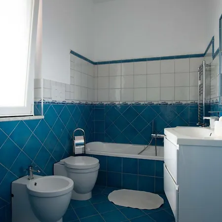 Βίλα San Leone Con Giardino *