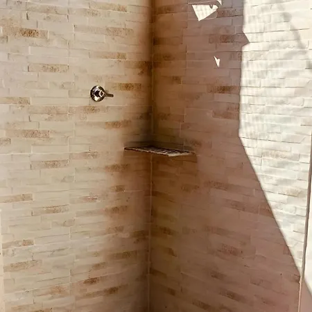 Βίλα San Leone Con Giardino *