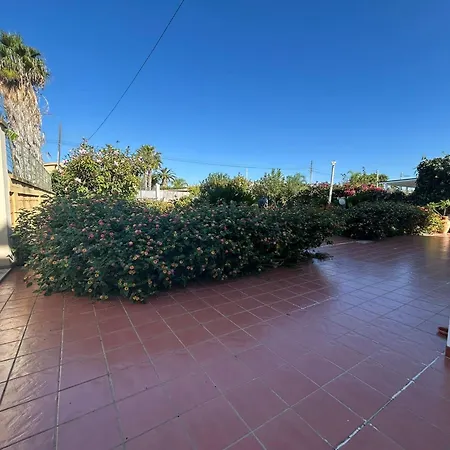 San Leone Con Giardino Vila *